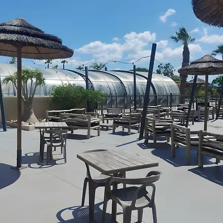 Mobil-home Dans 5 Etoiles Nyaraló