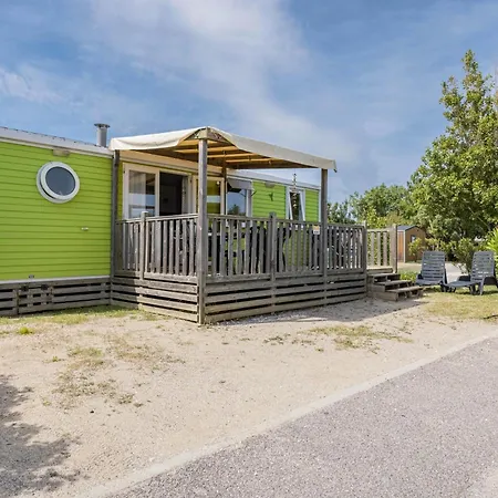 Mobil-home Dans 5 Etoiles Nyaraló